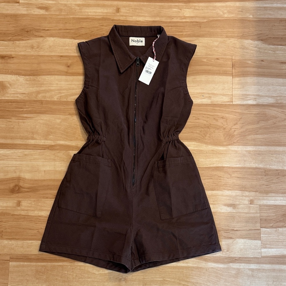 Noble Sleeveless Brown Zip-Front Romper